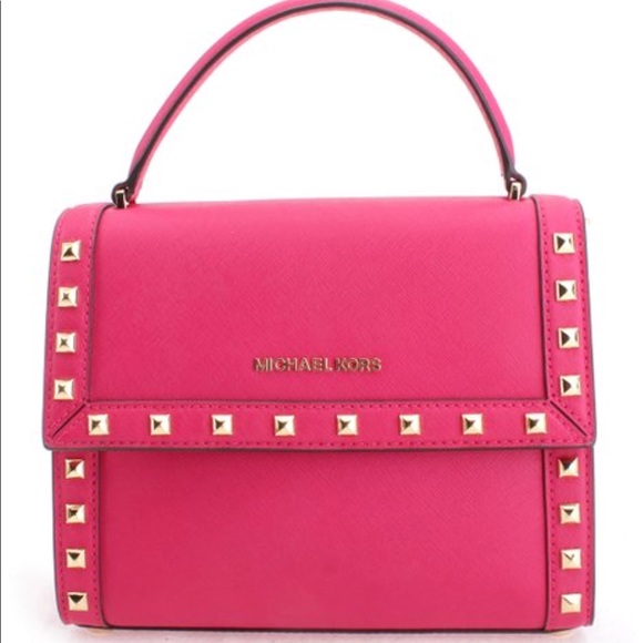 Michael Kors Dillon Medium Messenger Ultra Pink - Picture 2 of 5